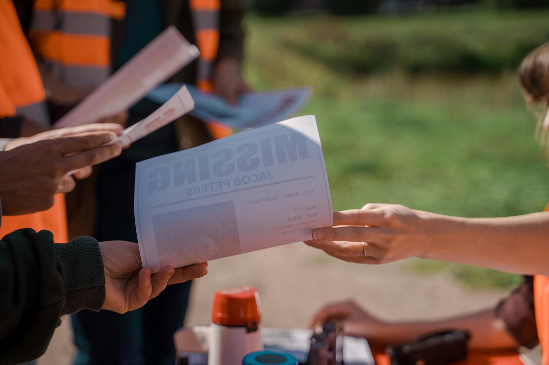 How Does Rihanna Compare to Other Wealthy Musicians?