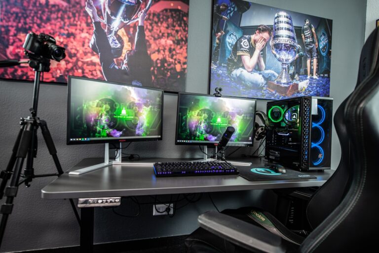 Gaming setup with multiple monitors