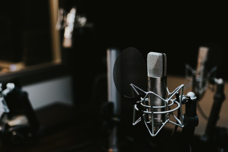 Podcast microphone studio