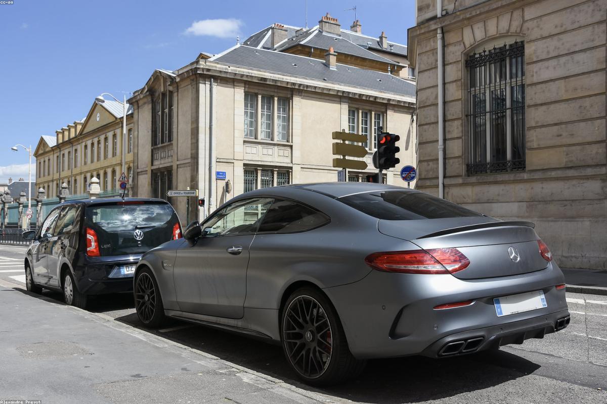 Lauren Jauregui wealth profile