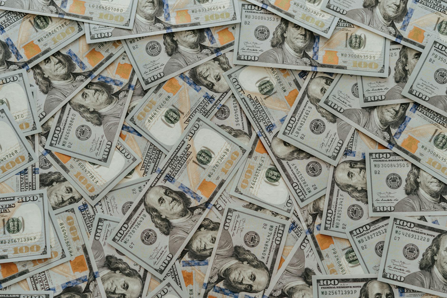 How Much Revenue Does MetaQuotes Generate From MetaTrader Licensing?