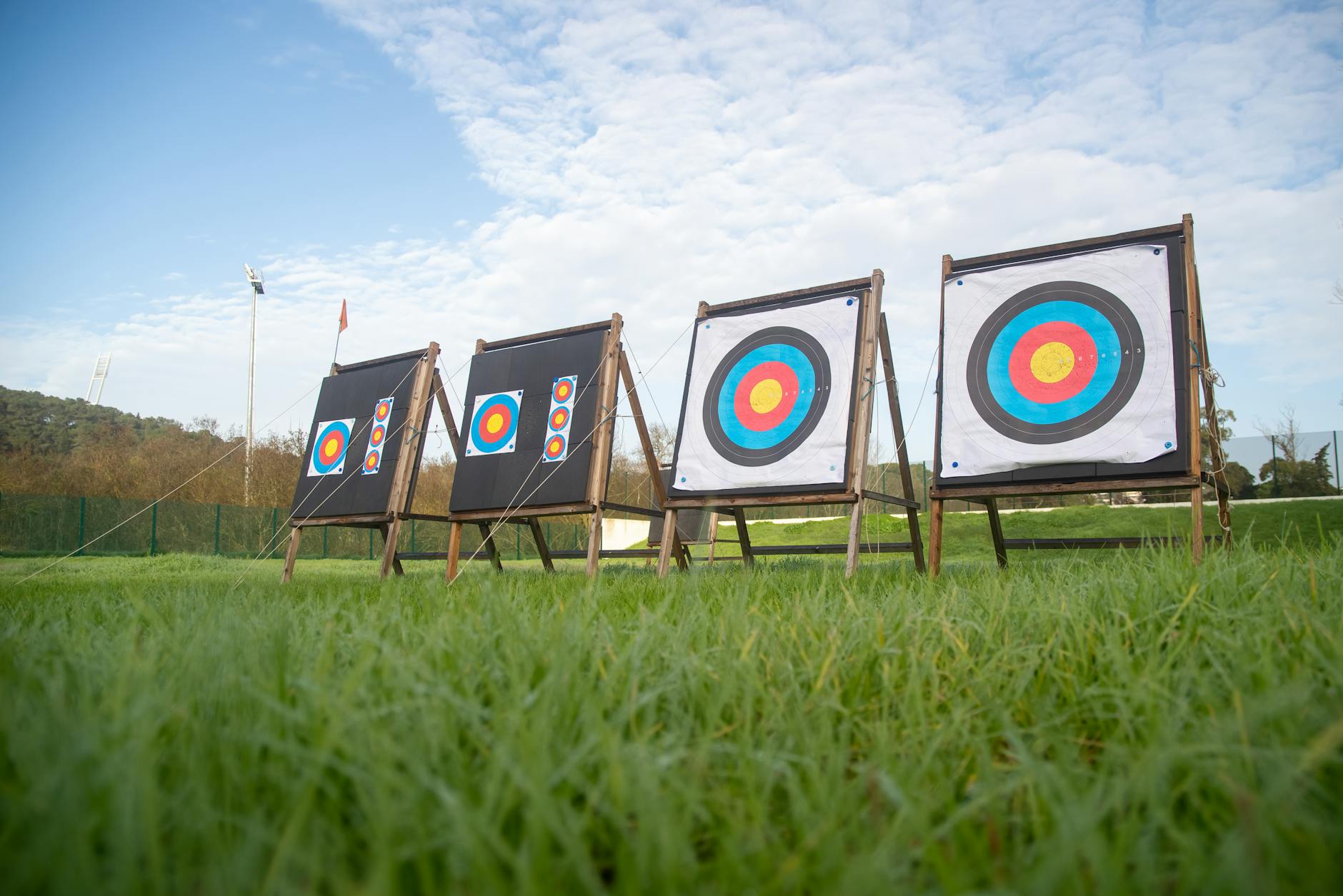ANALYST CONSENSUS AND PRICE TARGET EXPECTATIONS FOR ATAS