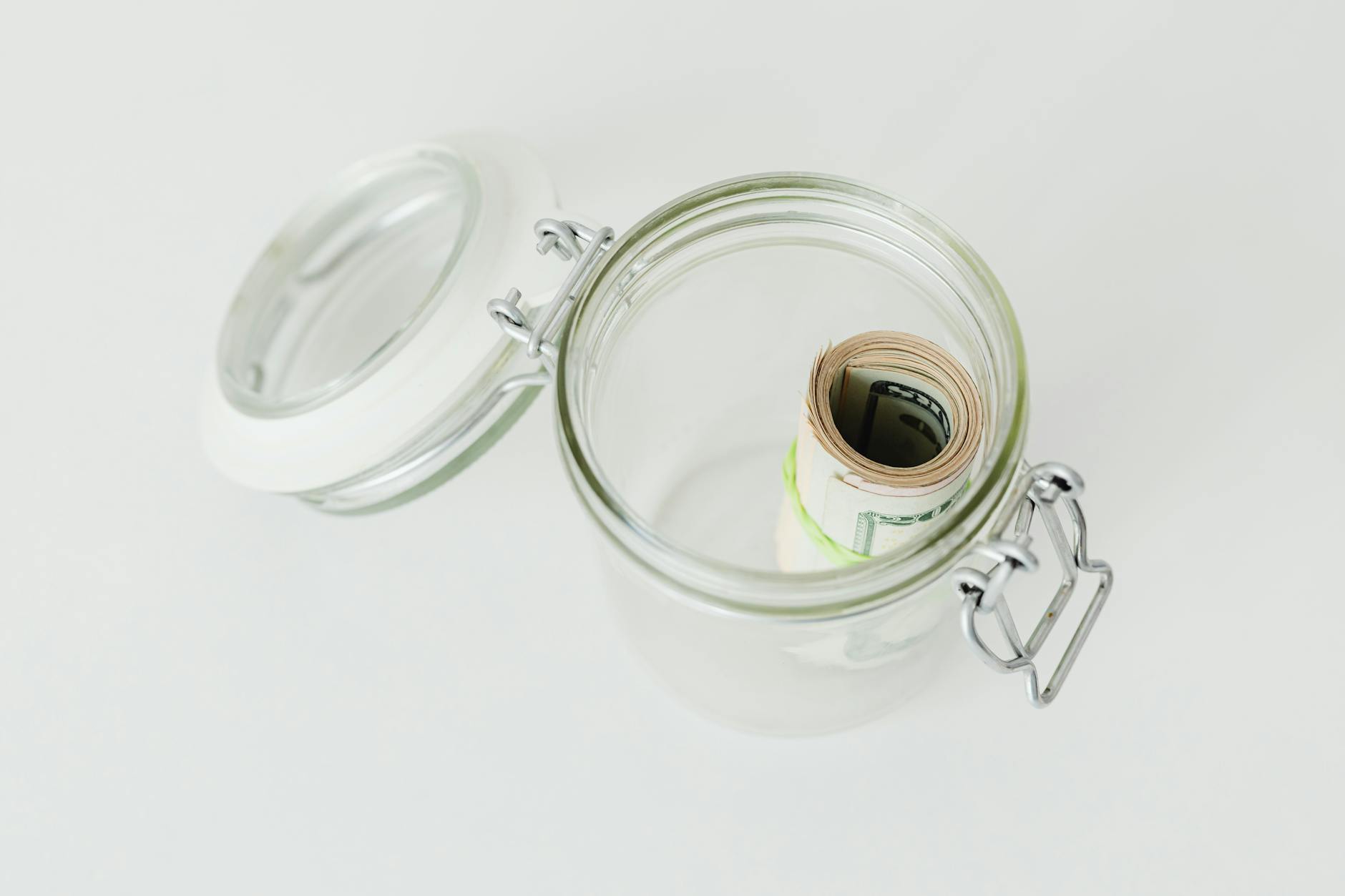 TRANSPARENCY AND THE LIMITS OF VALUATION DATA