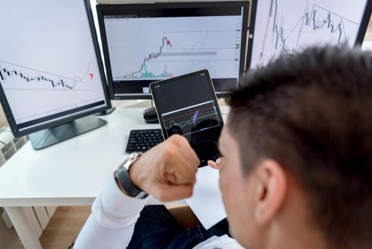 What Is Bear Bull Traders Worth? - Featured image