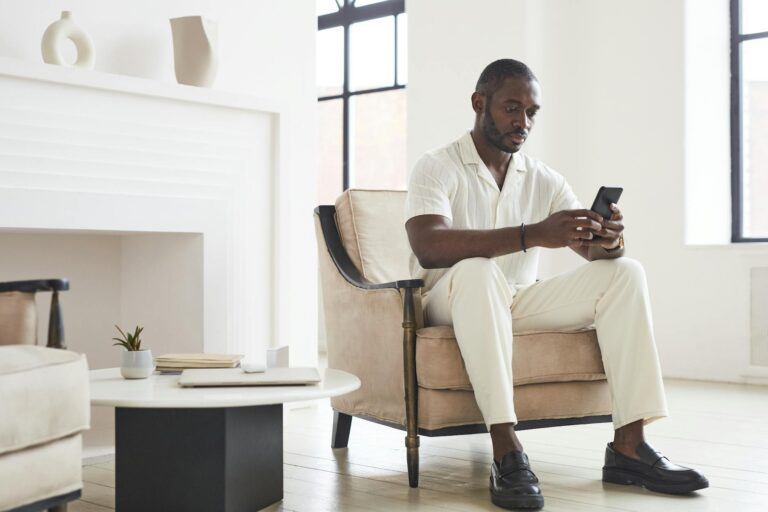 What Is Wealthsimple Worth? - Featured image