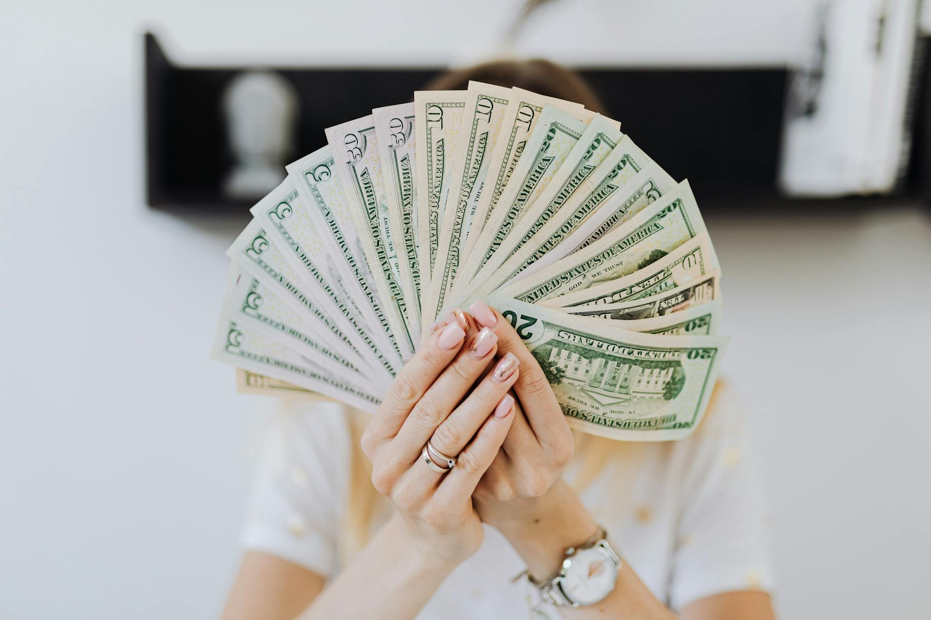 How His Salary Compares to Other Top Earners