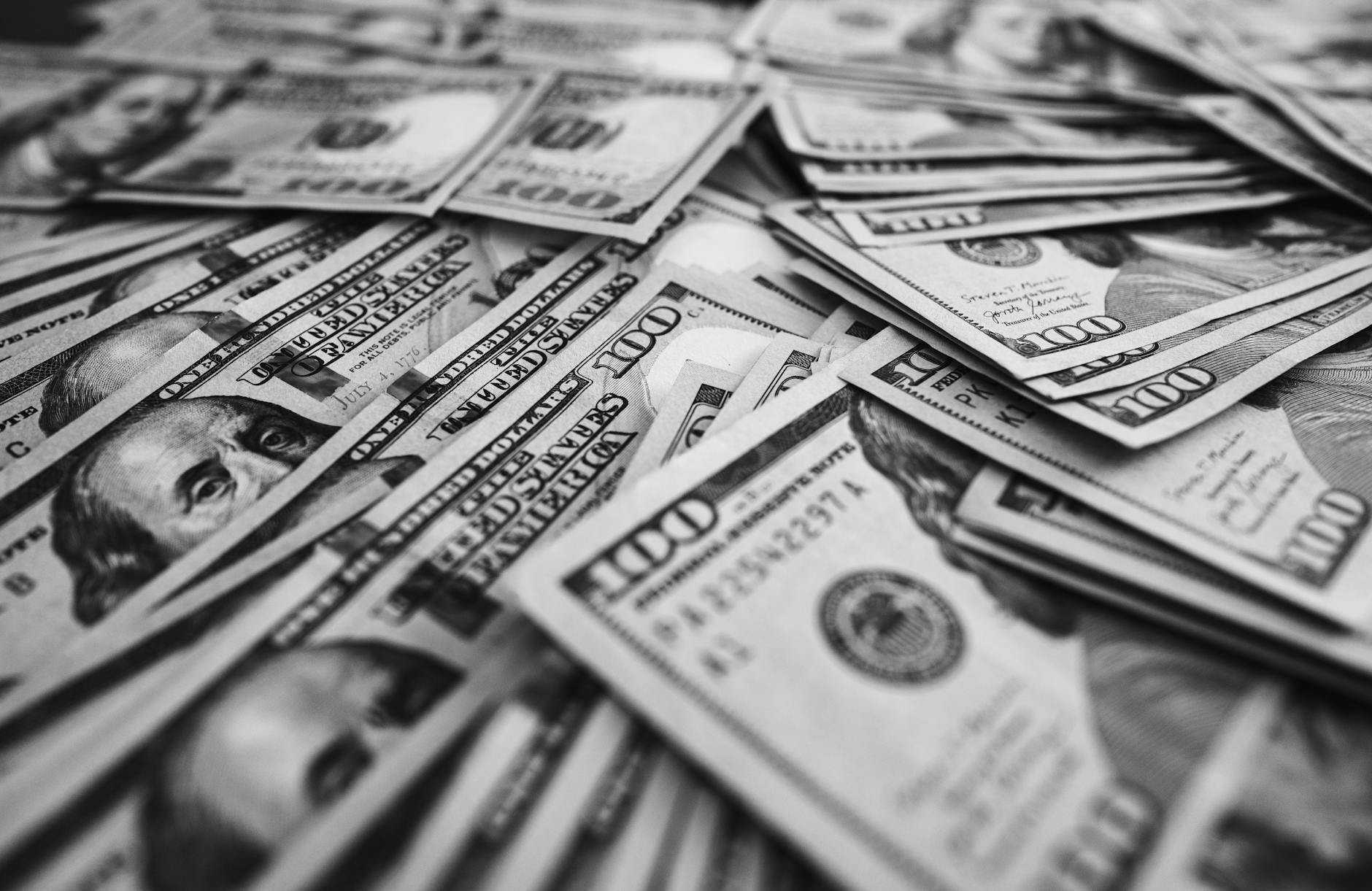 HOW MUCH MONEY HAS ISRAEL ADESANYA EARNED FROM UFC FIGHTS?