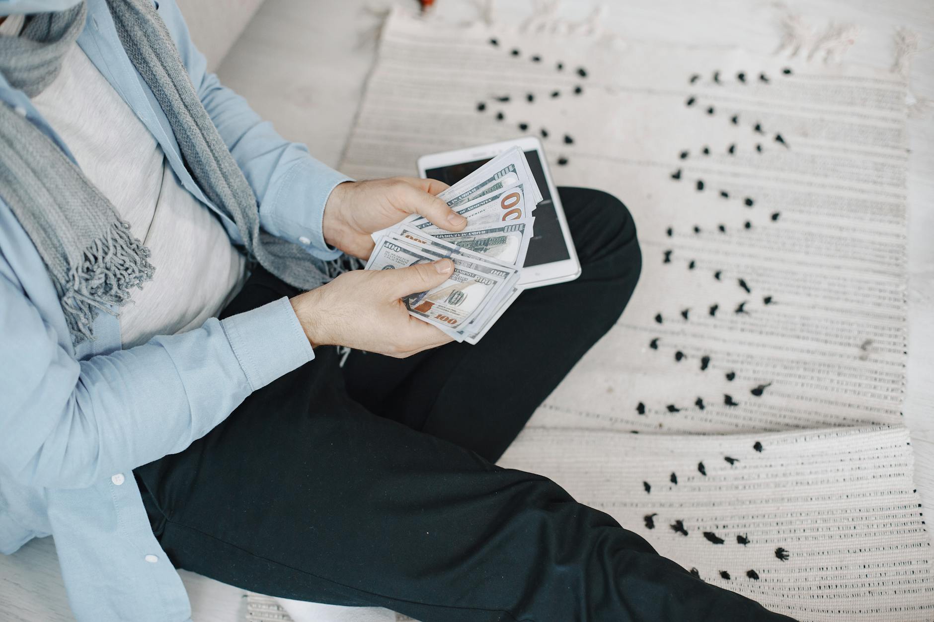 Lifestyle Inflation and Financial Vulnerabilities