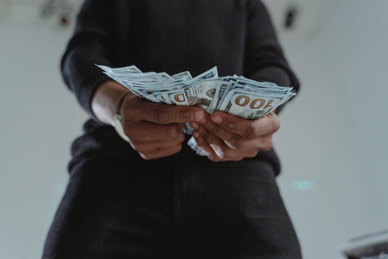 How The Ultra-Rich Manage Travel Efficiently: Insider Methods That Actually Work - Featured image