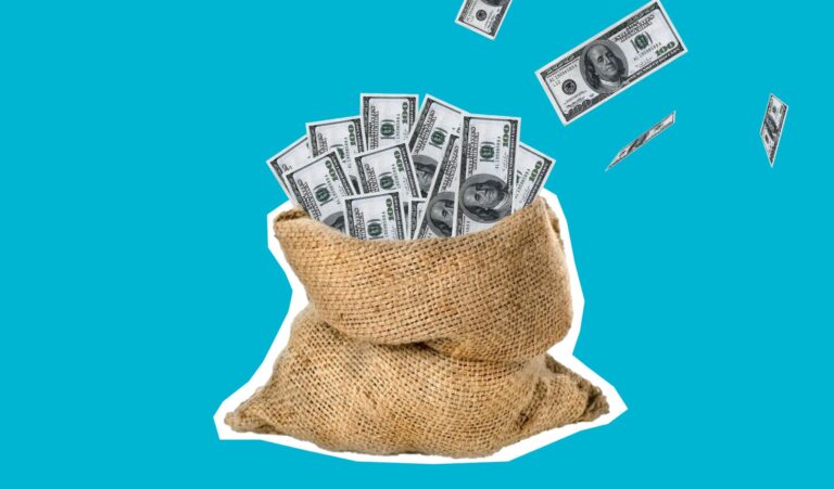 29 Outrageous Ways Billionaires Waste Their Fortune Each Year - Featured image