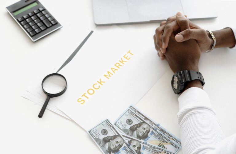 AI Stock Picks: What Billionaire Philippe Laffont Is Buying in 2026 - Featured image