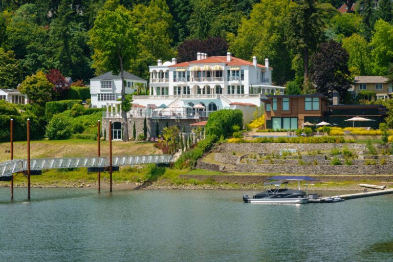 Celebrity Real Estate Wealth: Purchase Price vs Equity Explained - Featured image
