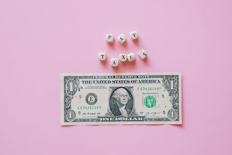 Billionaire Tax Comparison: Income, Equity, and Liquid Wealth - Featured image