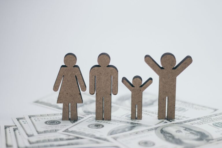 Family Office Wealth Earnings Guide: Salary, Royalties, and Partnerships - Featured image